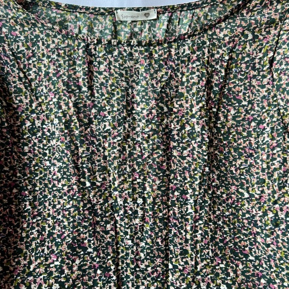 Soprano | Medium Green ,Yellow, Pink Design Crop Top - Picture 2 of 5